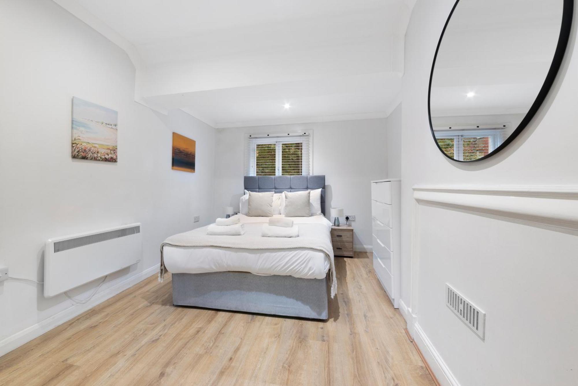 2 Bed Piccadilly Apartment 4 ลอนดอน ภายนอก รูปภาพ