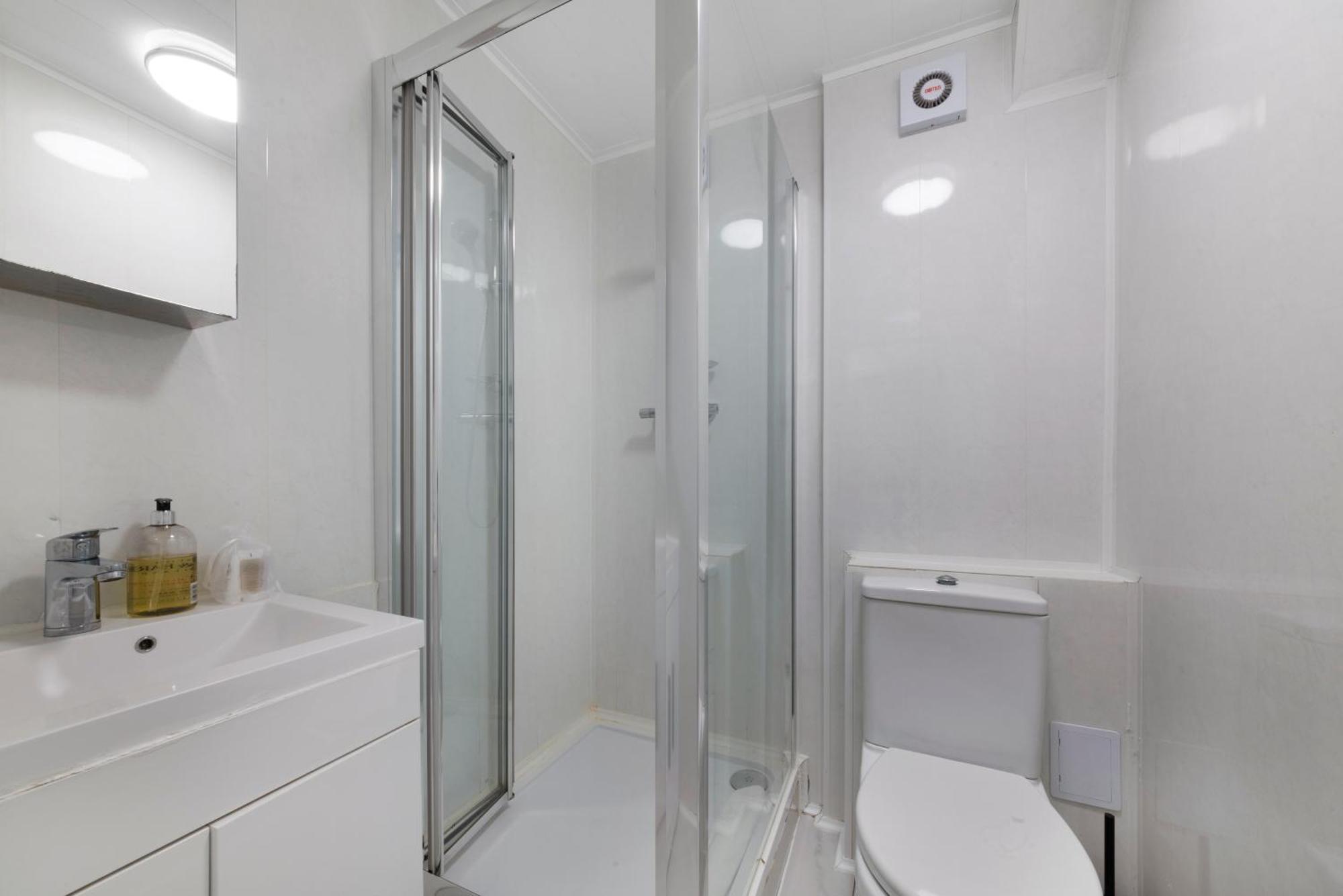2 Bed Piccadilly Apartment 4 ลอนดอน ภายนอก รูปภาพ