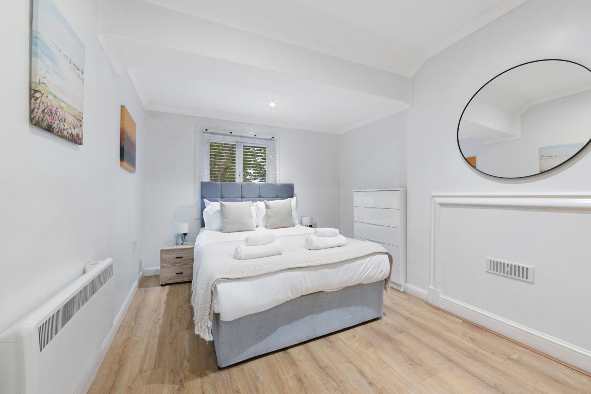 2 Bed Piccadilly Apartment 4 ลอนดอน ภายนอก รูปภาพ